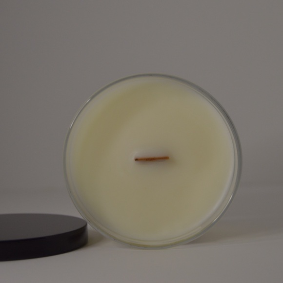 Intensidad Night Swim Candle Jar - Picture 2 of 3